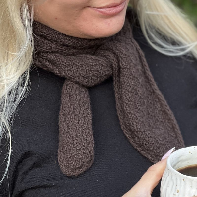 Strikkekit Kogle Scarf fra NORDIC KNIT HOUSE i Cashmere Premium