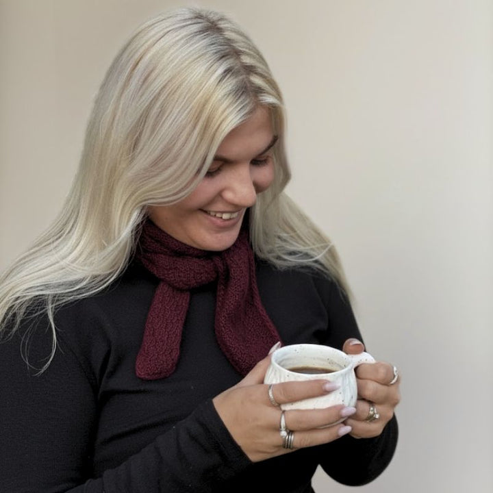 Strikkekit Kogle Scarf fra NORDIC KNIT HOUSE i Cashmere Premium