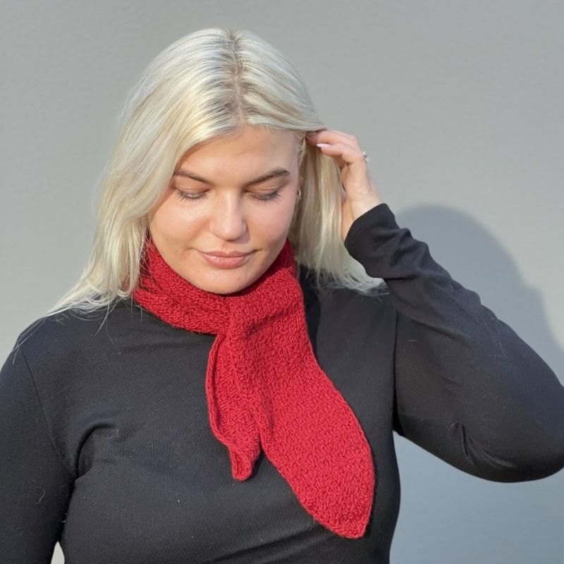 Strikkekit Kogle Scarf fra NORDIC KNIT HOUSE i Cashmere Premium