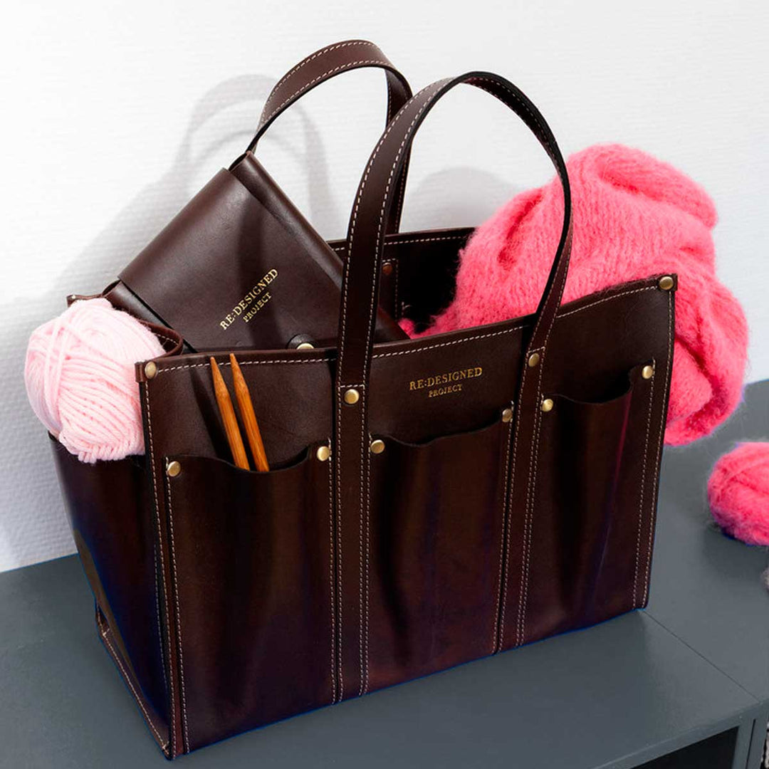Lædertaske project 132 fra RE:DESIGNED Dark Brown