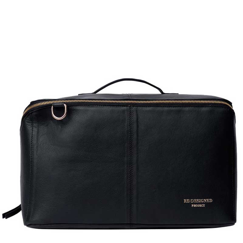 Taske project 90 fra RE:DESIGNED i black/gold