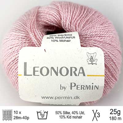 Strikkekit T-shirt med sadelskulder og struktur i Leonora garn