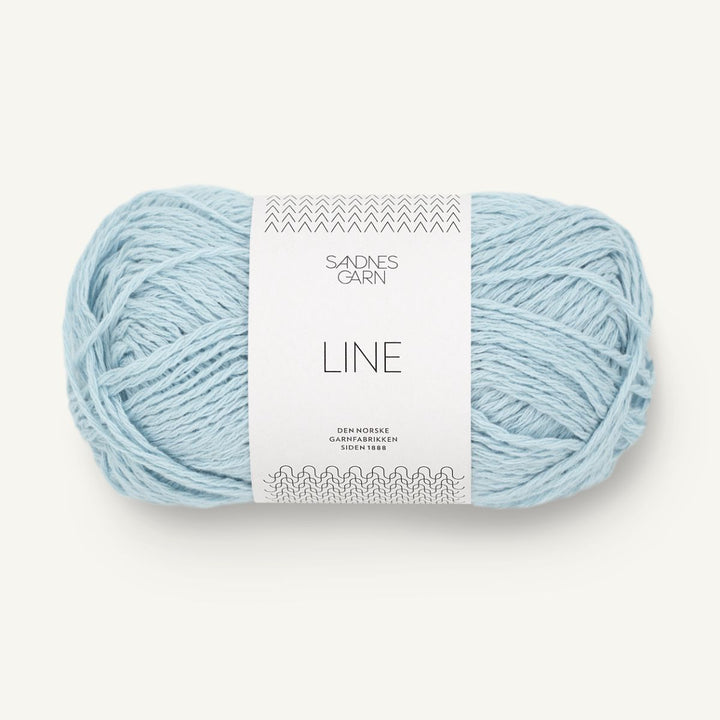 Line garn fra Sandnes Garn Lys blå