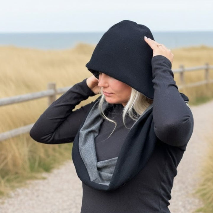 Sypakke Hoodie Halsedisse A908 i strikstof Uldstrik i sort (60 cm) + gråmeleret bomuldsjersey (60 cm) som foer = billede 3