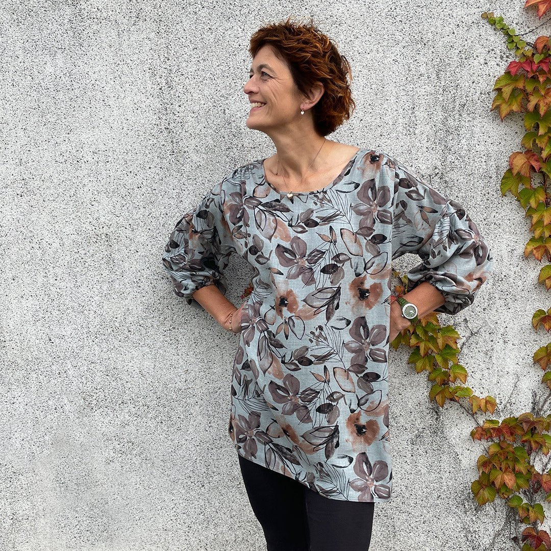 Line2Line B1253 Tunika med bærestykke og rynker