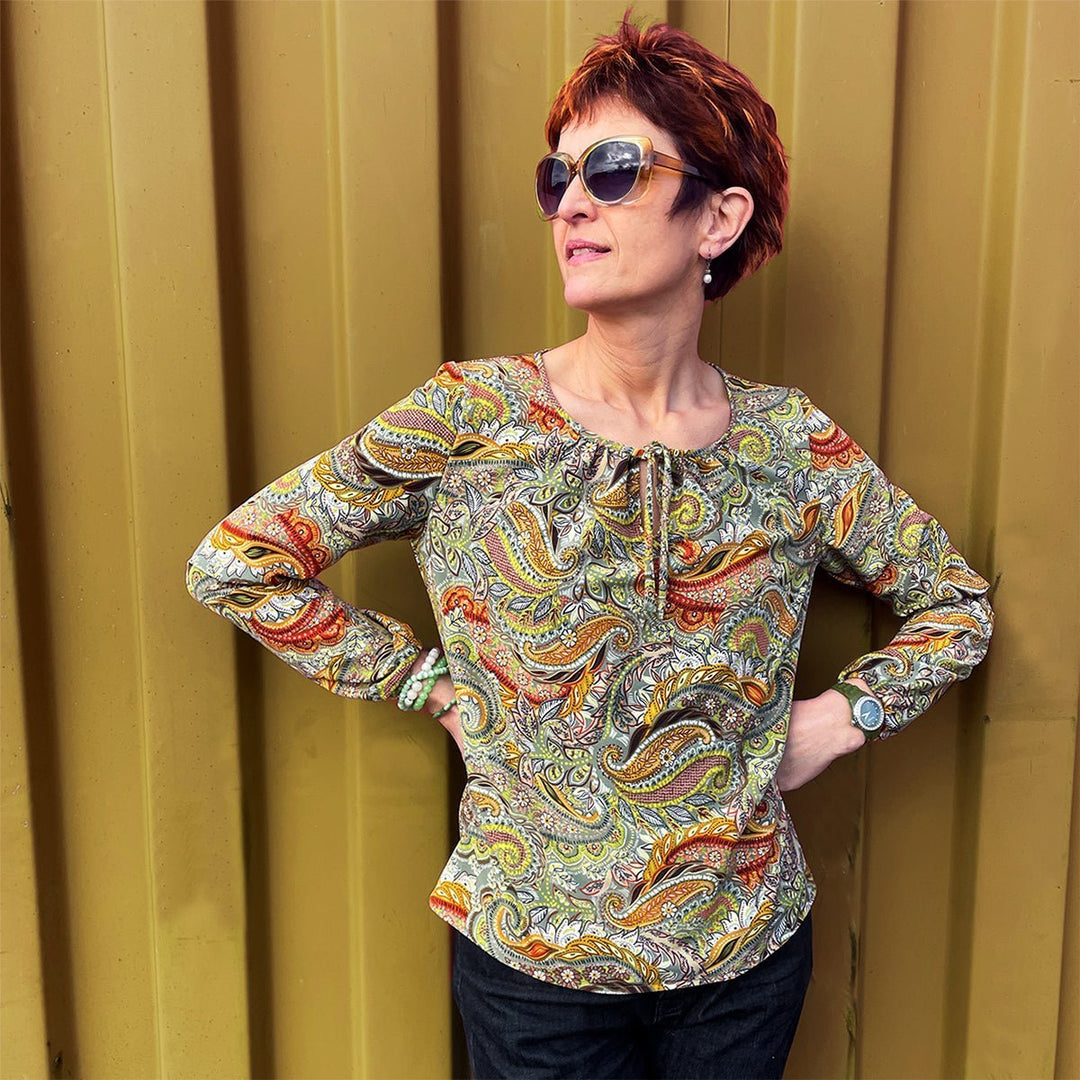 Line2Line B1254 Bluse med rynker og slids