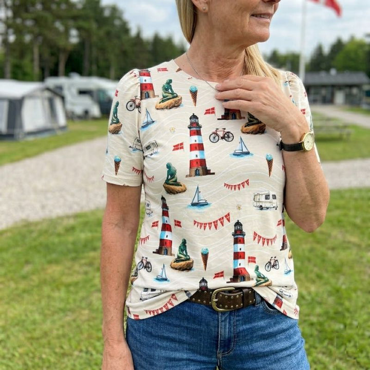 Sypakke til nem T-shirt B1265 med pufærmer og danske feriemotiver