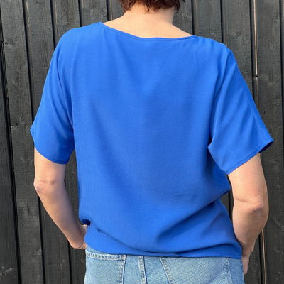 Line2Line B1275 Bluse med vingeærme, rynk og rib - KreStoffer