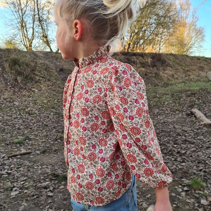 Fast ecovero (viscose) med blomster på stilke