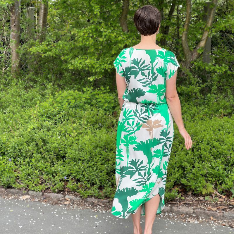 Fast viscose med abstrakte blomster