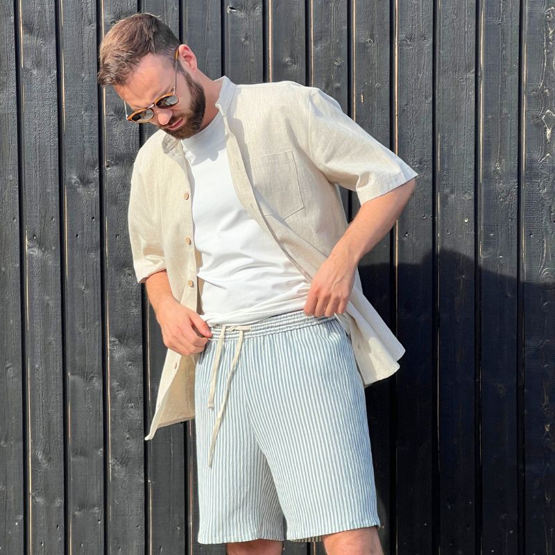 Blød bæk og bølge med smalle blå/off white striber