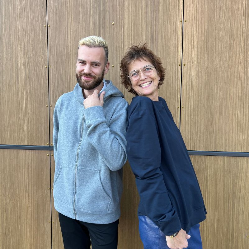 Line2Line U100 Sweatshirt eller hættetrøje - Unisex - KreStoffer