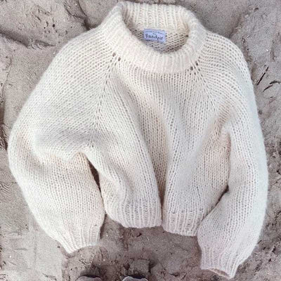 Strikkekit Louisiana Sweater fra PetiteKnit i Børstet Alpakka