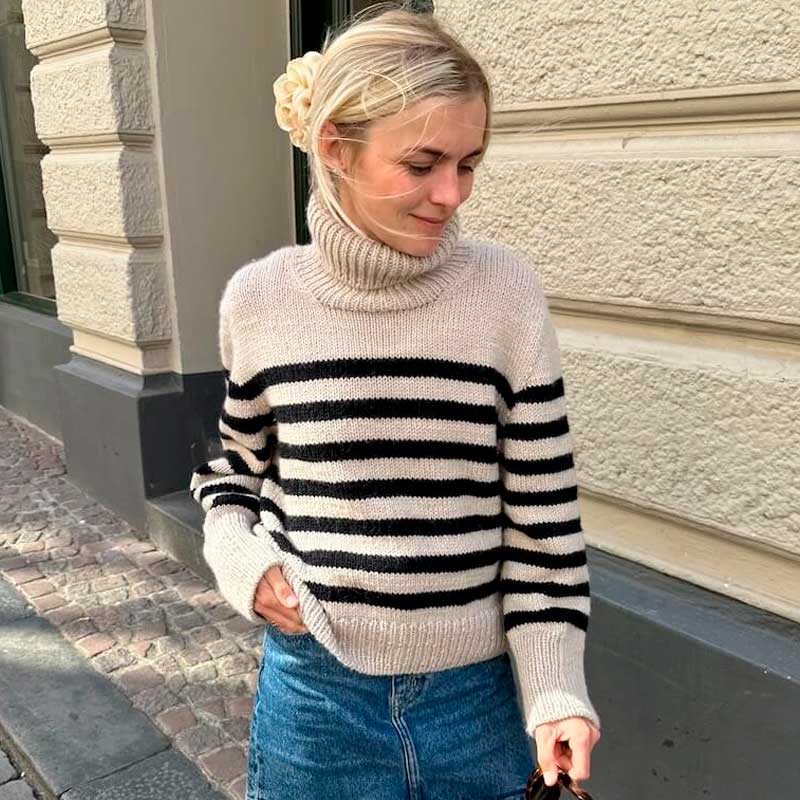Strikkekit Lyon Sweater Chunky Edition fra PetiteKnit