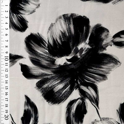 Fast digital viscose med store blomster i hvid