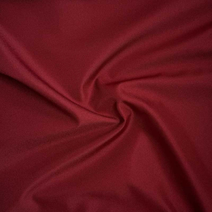 Vandafvisende stof mørkerød