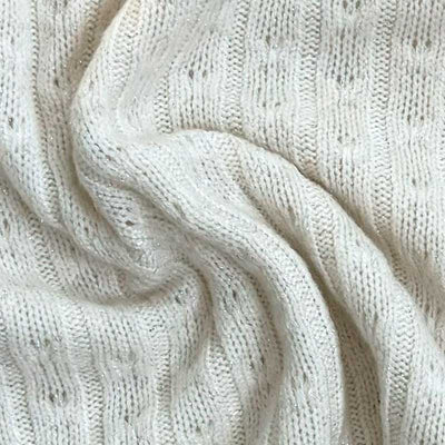 Strikstof med glimmer i off-white