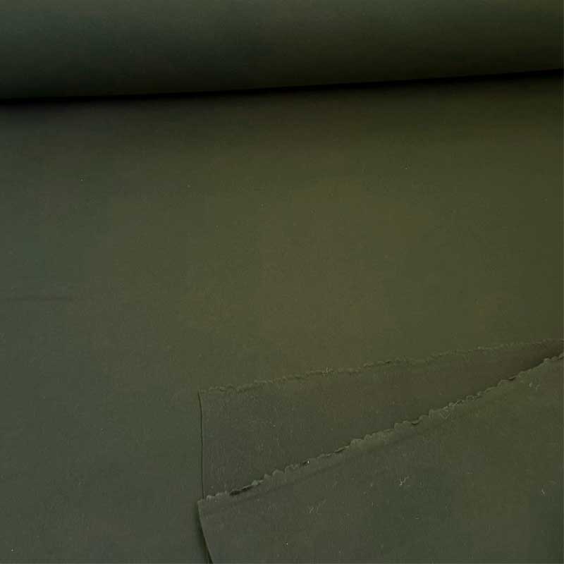 Klassisk Italiensk uld i olivengrøn