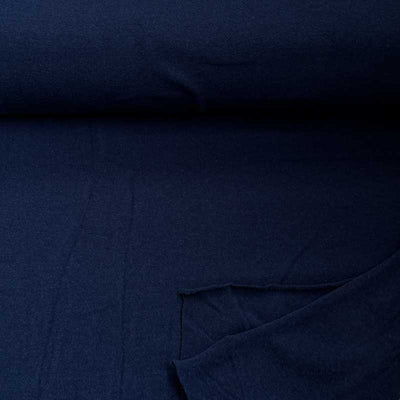 Uldstrik i marineblå