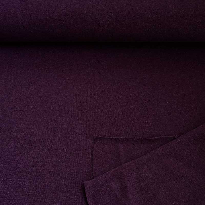 Uldstrik i mørk vinrød