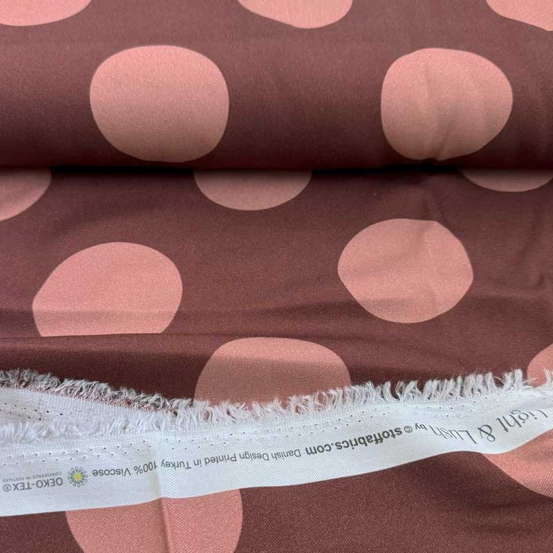 Fast viscose med cirkler fra Light and Lush i mørk blomme