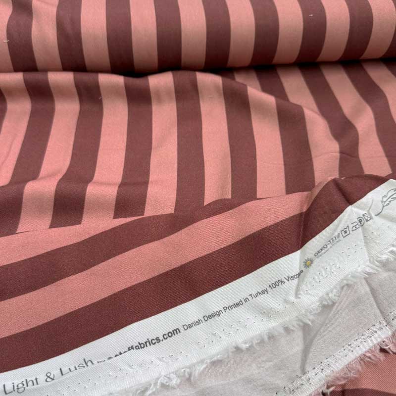 Fast viscose med striber fra Light and Lush i mørk blomme