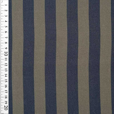 Fast viscose med striber fra Light and Lush i marineblå