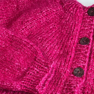 Strikkekit Novice Cardigan Chunky Edition fra PetiteKnit i Sandnes Garn