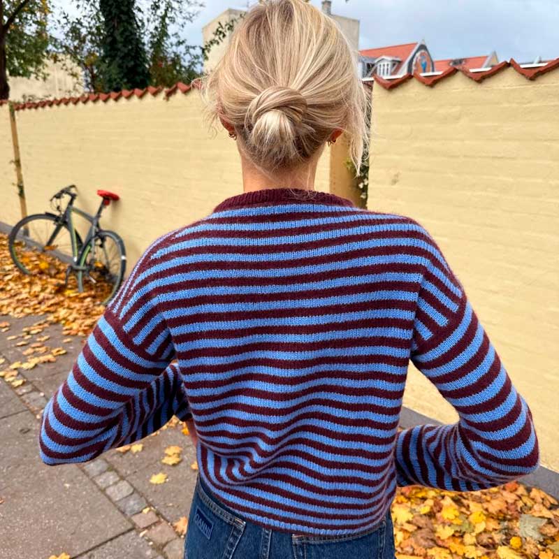 Strikkekit Olga Blouse fra PetiteKnit i Cashmere garn