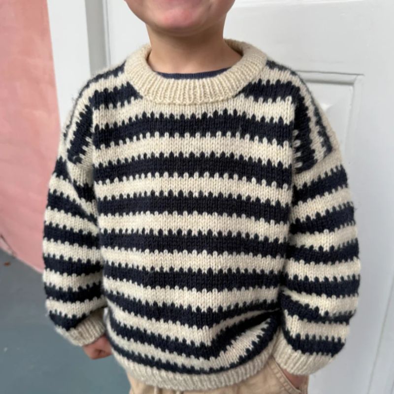 Strikkekit Otto Sweater Junior fra PetiteKnit i Atlas garn