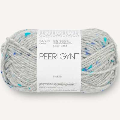 Peer Gynt garn fra Sandnes Garn Lys gråmeleret med blå tweed