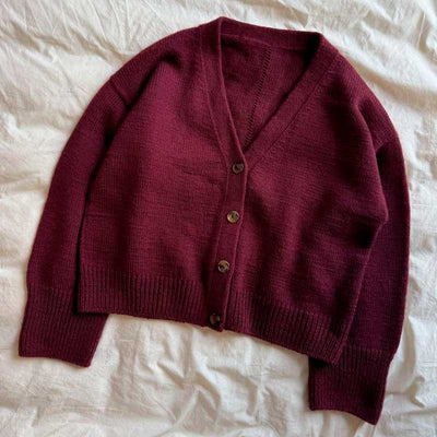 Scarlet cardigan fra PetiteKnit (Opskrift i fysisk papirudgave)