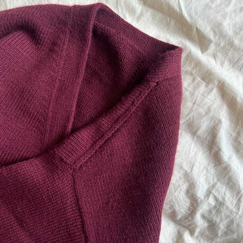 Scarlet cardigan fra PetiteKnit (Opskrift i fysisk papirudgave)