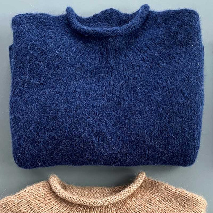 Strikkekit Plain Yoke Pullover fra Le knit i Poppy Garn