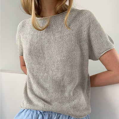 Plain Yoke Tee 22 fra Le Knit (Opskrift i fysisk papirudgave) - KreStoffer