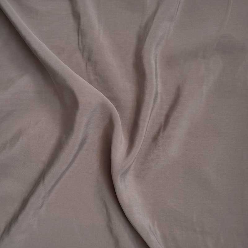 Ensfarvet poplin i mørk beige