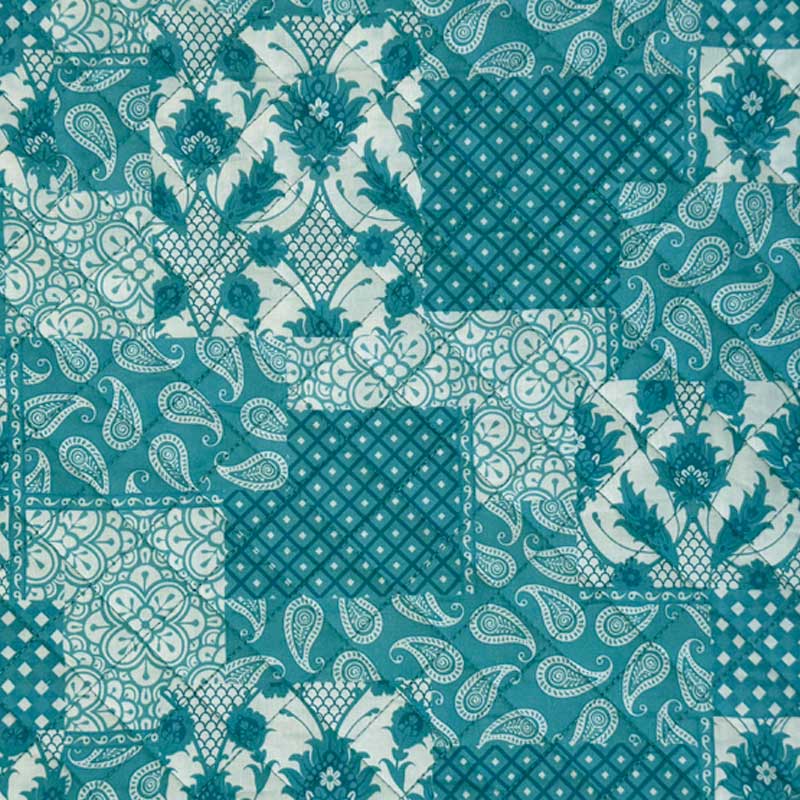 Quilt med mørk aqua patchwork