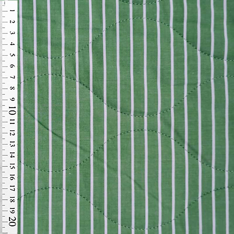 Quilt med striber i grøn/ hvid
