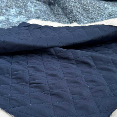 Quilt med blomster, blå - KreStoffer
