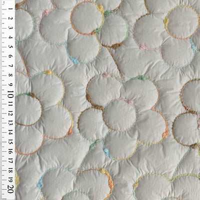 Quilt med farvede blomster - KreStoffer