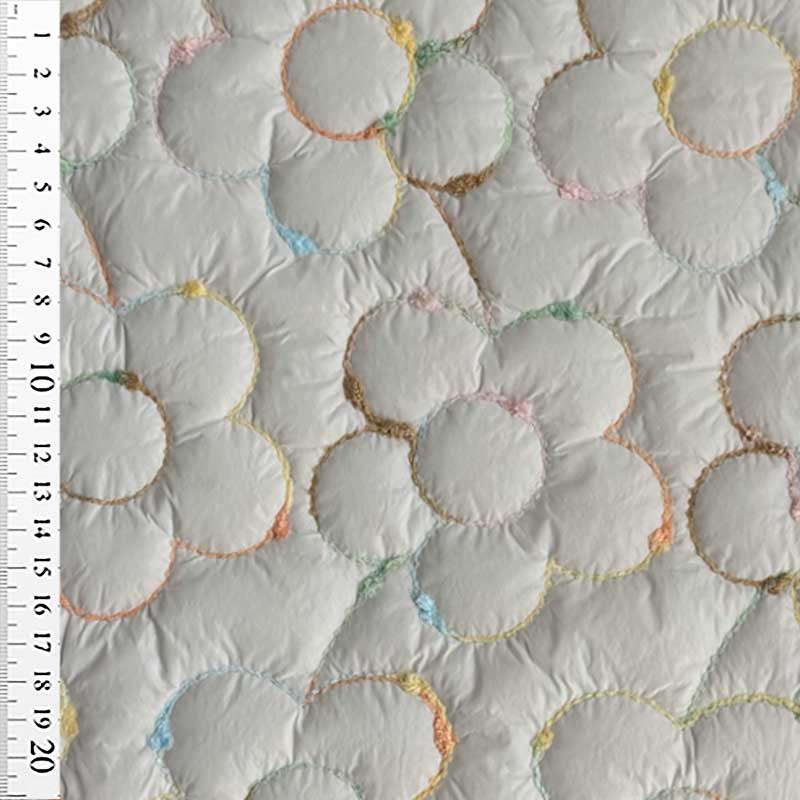 Quilt med farvede blomster - KreStoffer