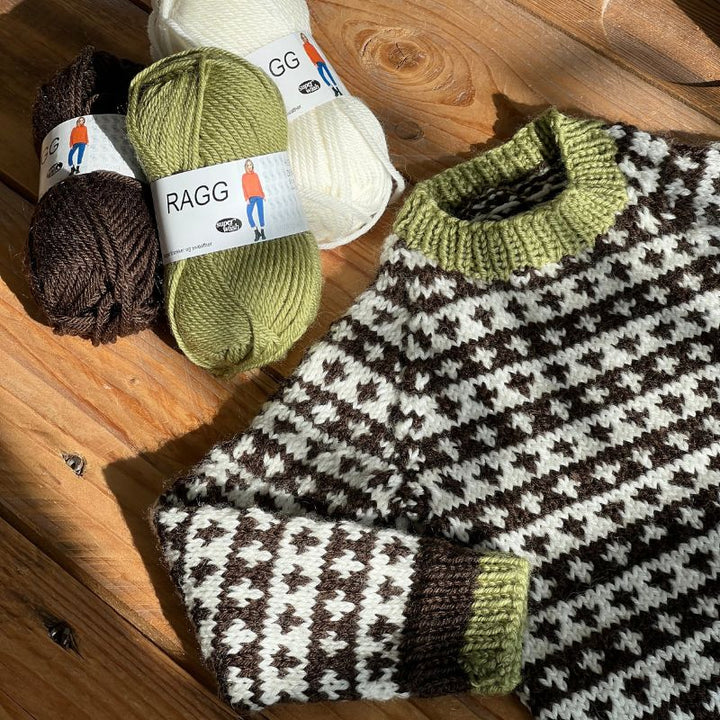 Strik Børnesweater i Ragg garn fra Hjertegarn