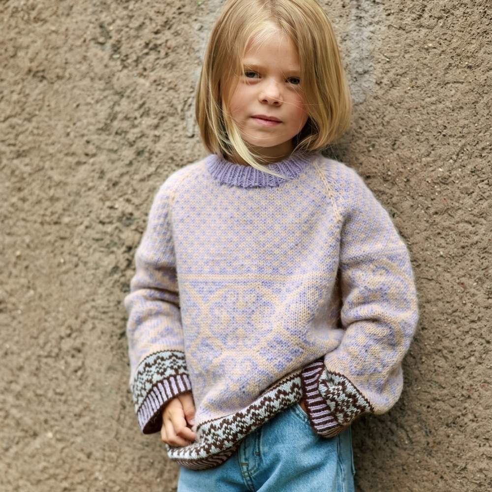 Rose Junior sweater strikket i Alpakka uld fra Sandnes Garn