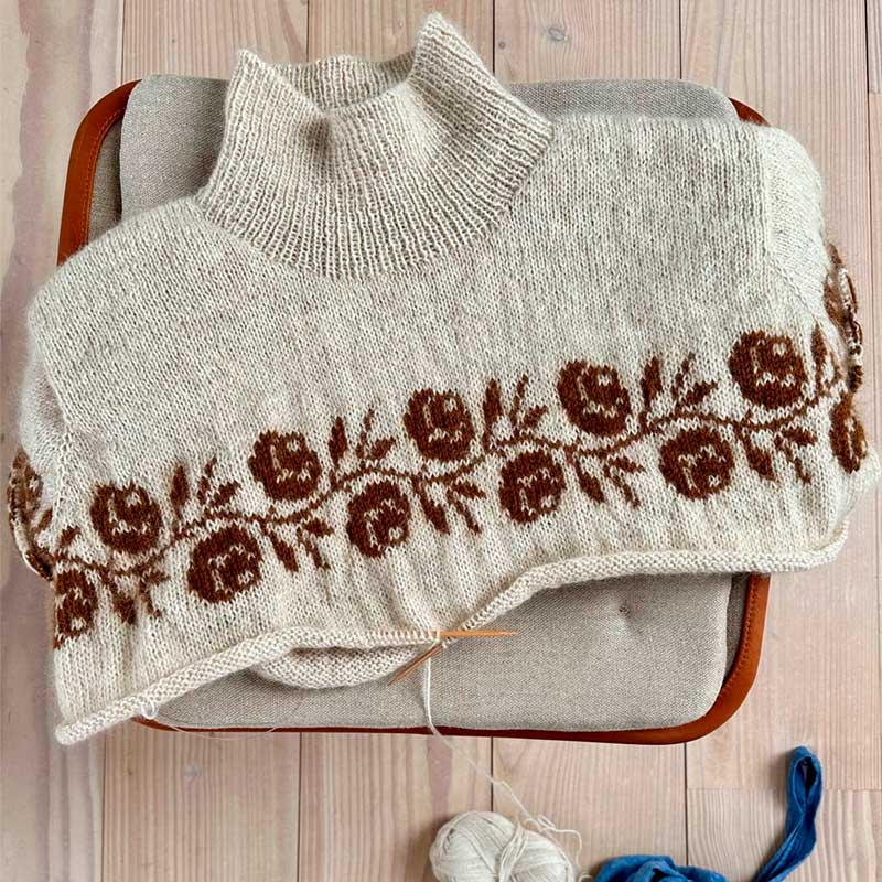 Strikkekit Rosie sweater fra Le Knit i Tynd Peer Gynt og Tynd Silk Mohair