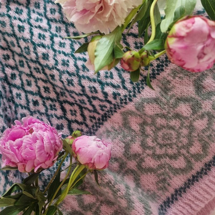 Strikkekit Scandi Spring sweater fra Once Upon a Knit Scandinavia