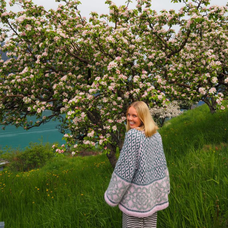 Strikkekit Scandi Spring sweater fra Once Upon a Knit Scandinavia