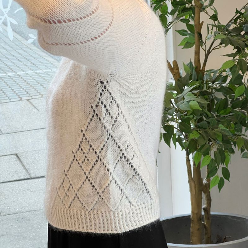 Diamond Line Sweater V-neck fra Siersknit i Sunday &amp; Tynd Silk Mohair