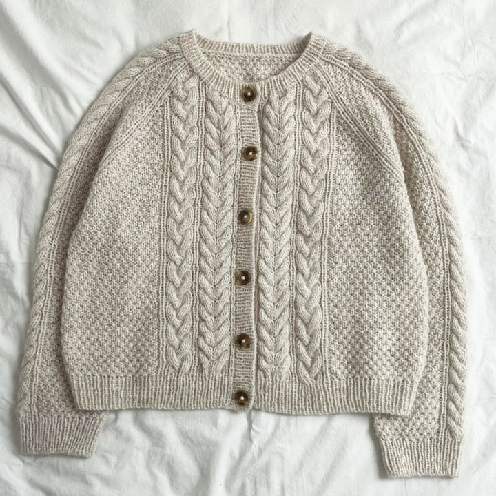 Siri cardigan fra Le Knit (Opskrift i fysisk papirudgave)