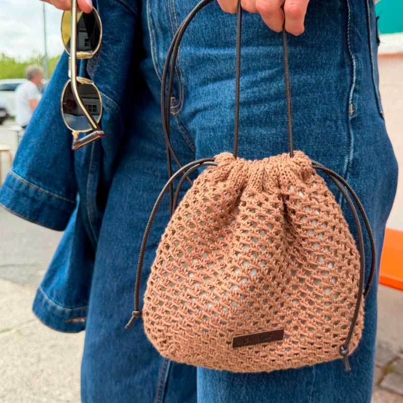 Ubleget foer til case 23 cm fra PetiteKnit