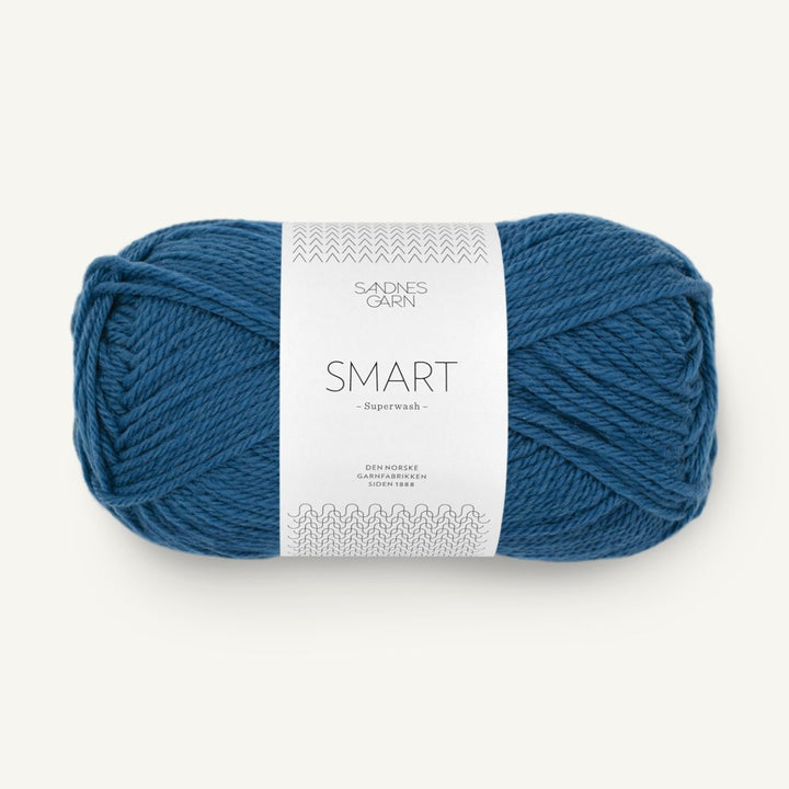 Smart garn fra Sandnes Garn Fly blå